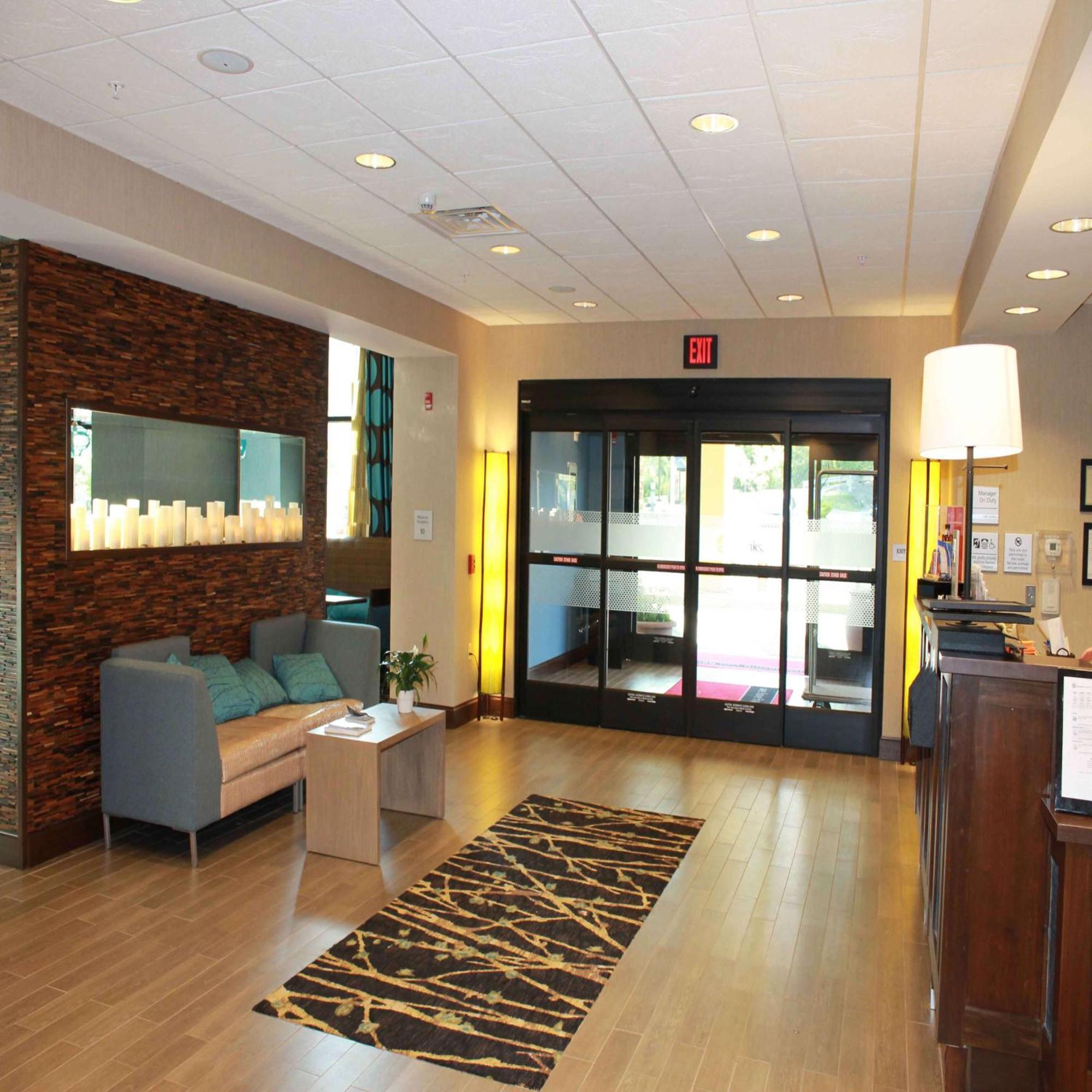 Hampton Inn & Suites Stroudsburg Bartonsville Poconos Exterior foto
